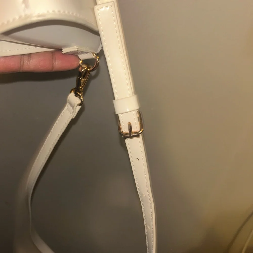 H&M purse - Glossy Cream Mini Bag - Goldtone Hardware Convertible Strap - Picture 8 of 10